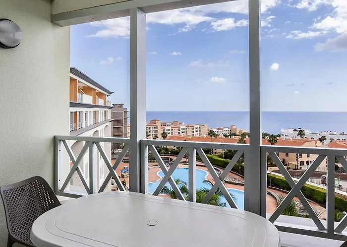 Casa Doble - Penthouse, Pool, Priv Parking, Fibre Net, Spacious Terrace San Miguel de Abona