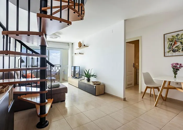 Casa Doble - Penthouse, Pool, Priv Parking, Fibre Net, Spacious Terrace *